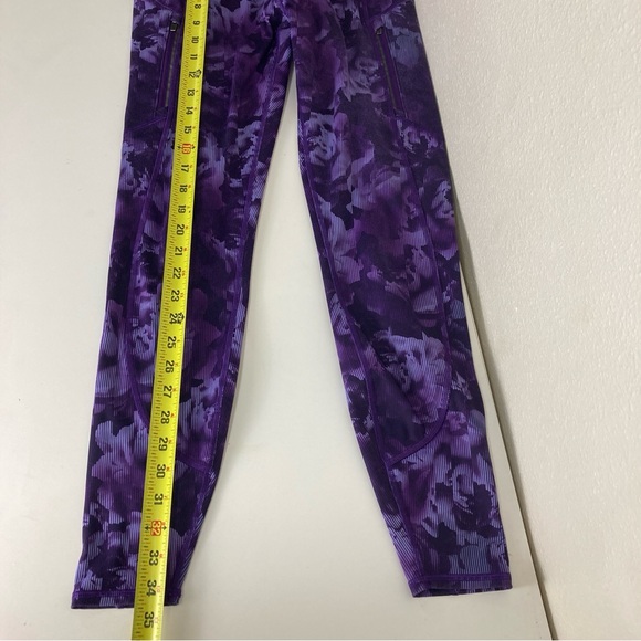 Athleta Rainier Printed Tight Legging Purple Floral Pants L Size SP - Picture 14 of 14